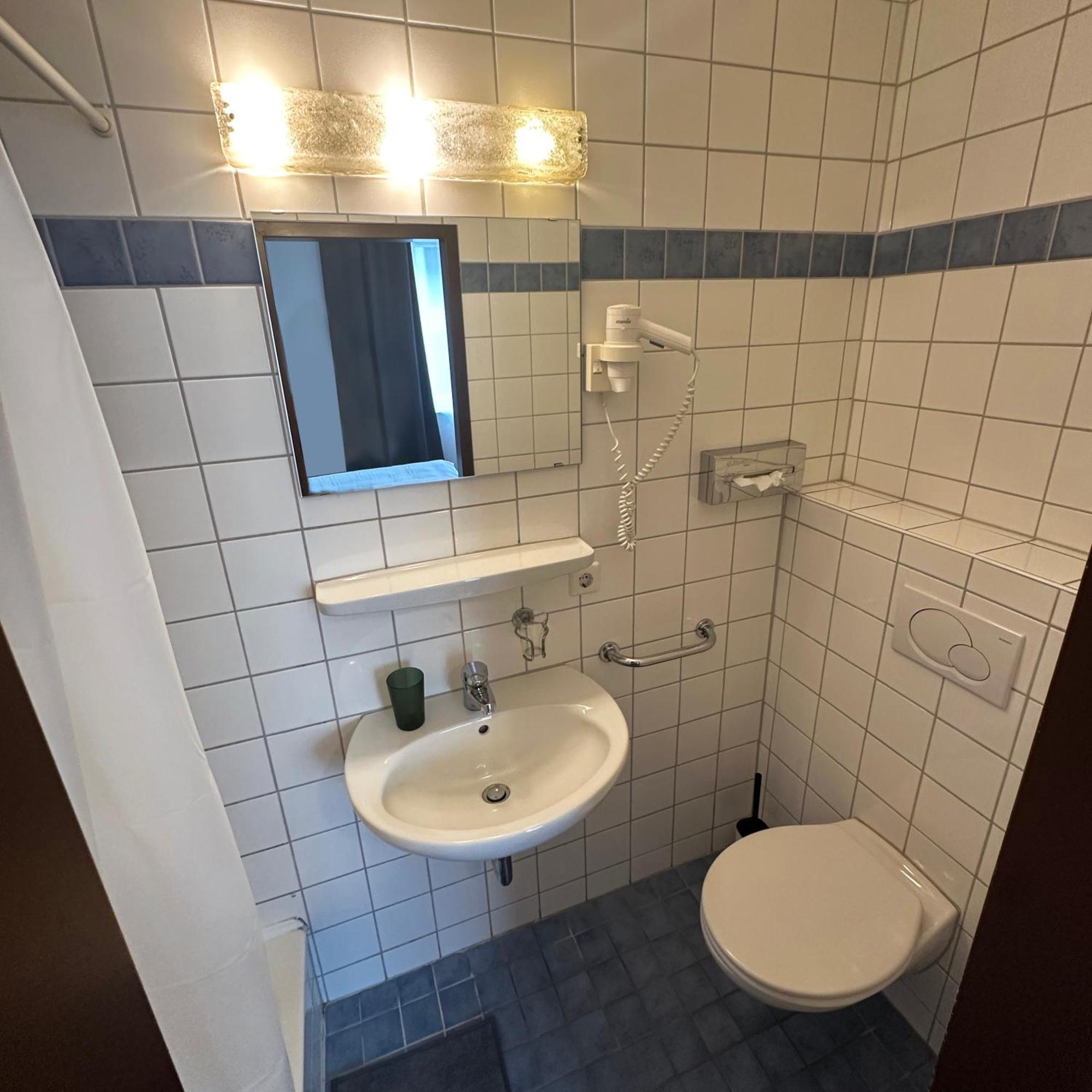 Benztown Hotel Gaestehaus Щутгарт Екстериор снимка